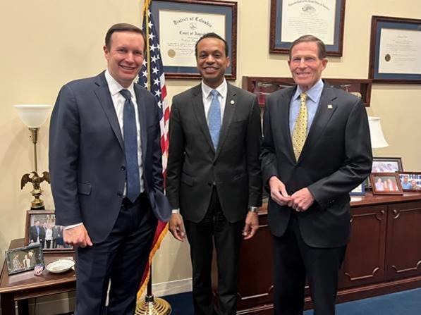 U.S. Senators Richard Blumenthal (D-CT) and Chris Murphy (D-CT) met with Connecticut State Treasurer Shawn Wooden.